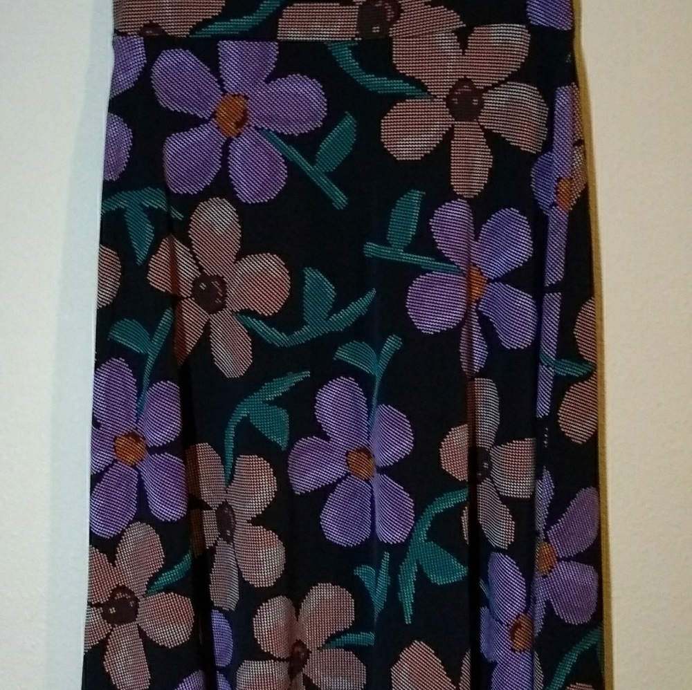 Lularoe Ladies Skirt